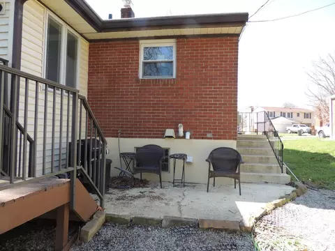 Exterior - 137 Junedale Dr, Greenhills, OH 45218 photo 2 of 2