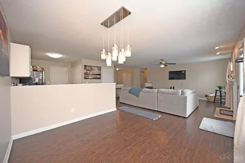 5037 Sullivans Ridge Dr, Morrow, OH 45152 photo 10