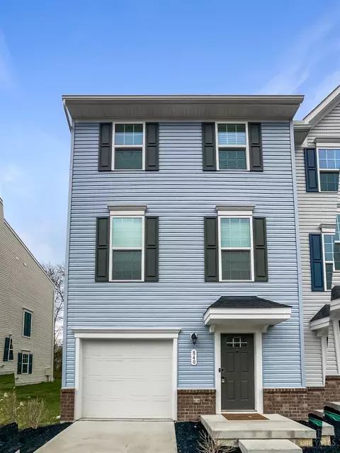 840 Blackcomb Dr, Cincinnati, OH 45244