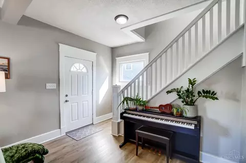 4529 Plainville Rd, Cincinnati, OH 45227 photo 3