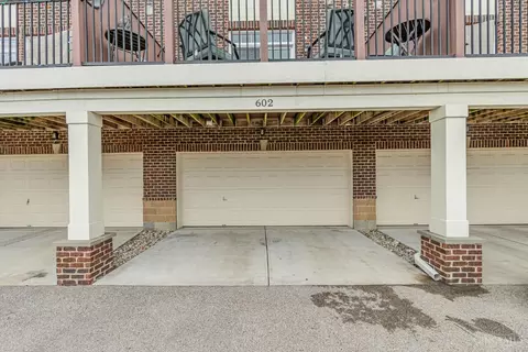 Exterior - 602 Brownstone Row, Springboro, OH 45066 photo 5 of 10