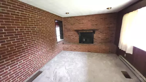 587 Smiley Ave, Springdale, OH 45246 photo 32