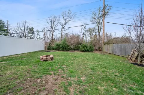 Exterior - 9614 Conklin Rd, Blue Ash, OH 45242 photo 8 of 12