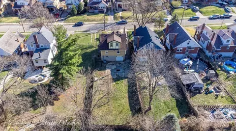 View/Area - 3524 Darwin Ave, Cheviot, OH 45211 photo 4 of 5
