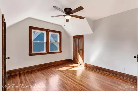 Bedroom - 3524 Darwin Ave, Cheviot, OH 45211 photo 6 of 9