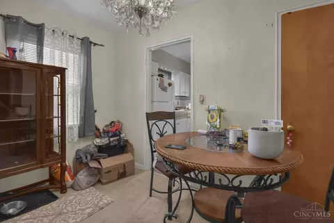 Dining - 5183 Sidney Rd, Cincinnati, OH 45238 photo 1 of 2