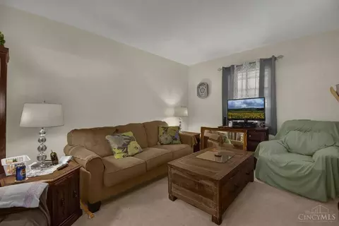 Living - 5183 Sidney Rd, Cincinnati, OH 45238 photo 2 of 3