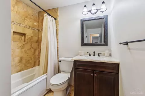 2742 Saddleback Dr, Cincinnati, OH 45244 photo 23
