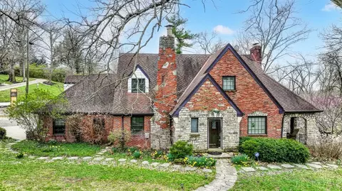 3901 Cliff Ln, Cincinnati, OH 45220