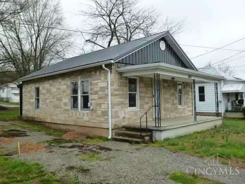605 Seventh St, Manchester, OH 45144