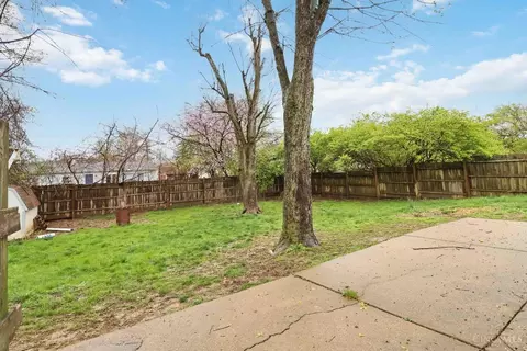 Exterior - 147 Campbell Rd, Harrison, OH 45030 photo 6 of 7