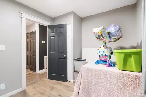 Entry Way - 147 Campbell Rd, Harrison, OH 45030 photo 3 of 3