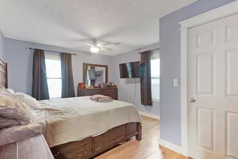 Bedroom - 147 Campbell Rd, Harrison, OH 45030 photo 5 of 7