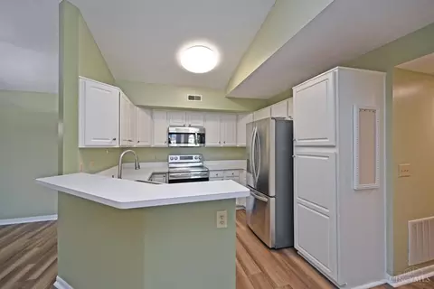 7927 Ramble Vw, Cincinnati, OH 45231 photo 12