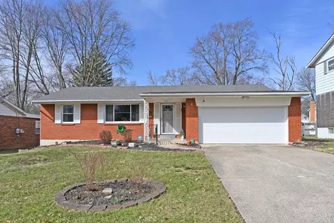 1569 Rockhurst Ln, Cincinnati, OH 45255