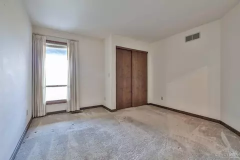 8453 Fields Ertel Rd, Cincinnati, OH 45249 photo 32