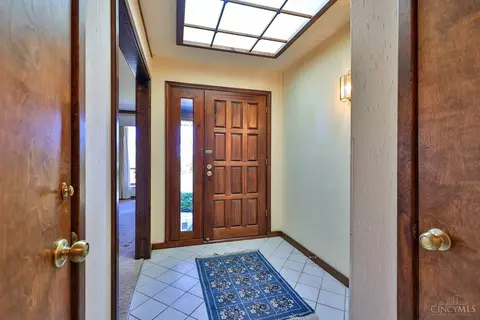 8453 Fields Ertel Rd, Cincinnati, OH 45249 photo 6