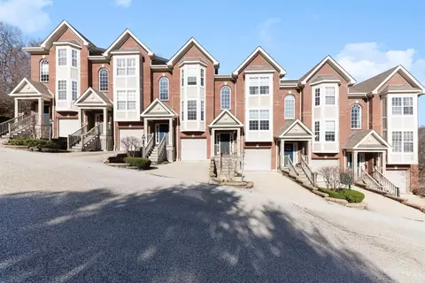 5307 Reserve Cir, Cincinnati, OH 45230