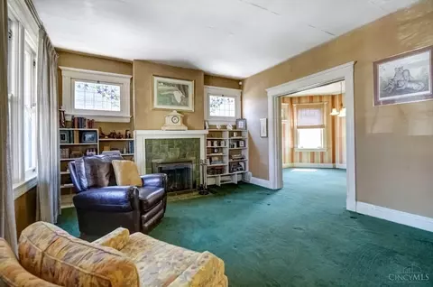 361 Terrace Ave, Cincinnati, OH 45220 photo 6