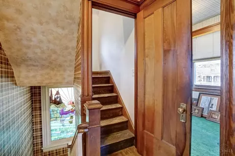 361 Terrace Ave, Cincinnati, OH 45220 photo 19