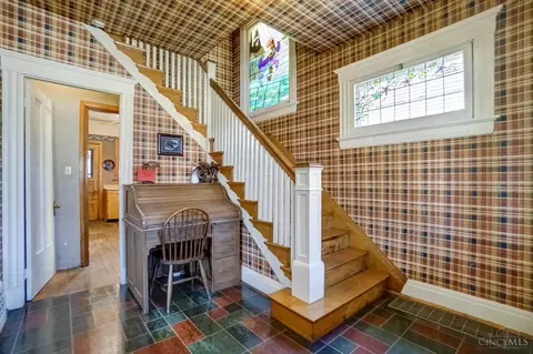 361 Terrace Ave, Cincinnati, OH 45220 photo 4