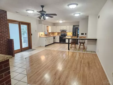 Living - 3823 Bramblebush Dr, Morrow, OH 45152 photo 1 of 4