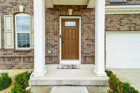 710 Ella Ct, Monroe, OH 45050 photo 4