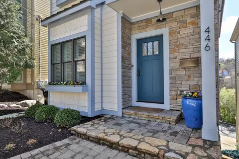 446 Strafer St, Cincinnati, OH 45226 photo 2