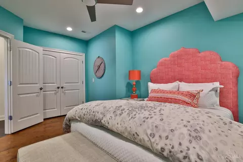446 Strafer St, Cincinnati, OH 45226 photo 37