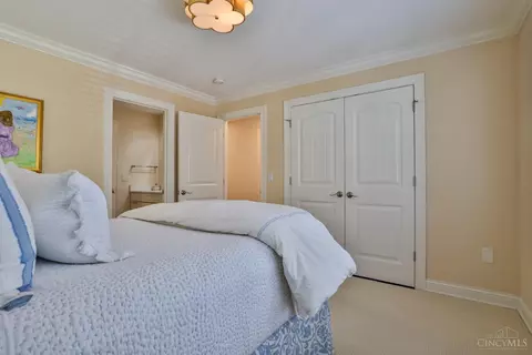 446 Strafer St, Cincinnati, OH 45226 photo 33