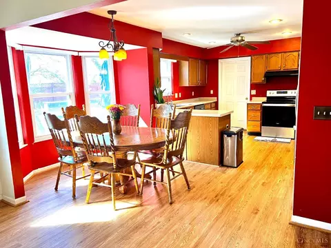 Dining - 517 Hamblin Dr, Cincinnati, OH 45255 photo 1 of 3