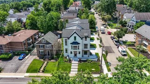 View/Area - 2739 Observatory Ave, Cincinnati, OH 45208 photo 3 of 5