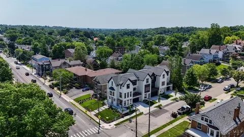View/Area - 2739 Observatory Ave, Cincinnati, OH 45208 photo 1 of 5