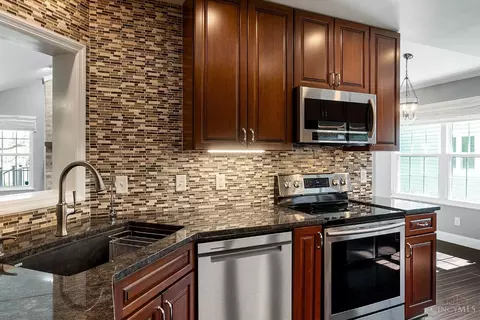 3056 Chatham Ct, Maineville, OH 45039 photo 13