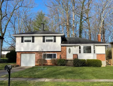 1663 Locksley Dr, Anderson Twp, OH 45230