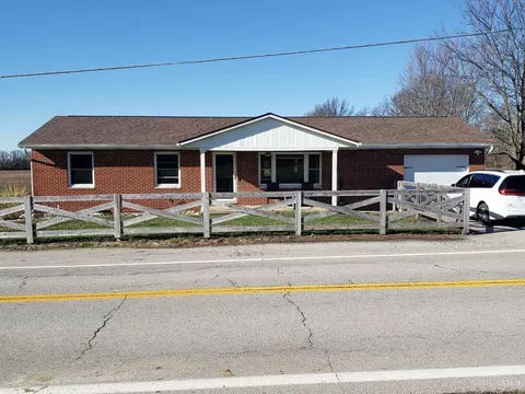 2535 St Rt 131, Hillsboro, OH 45133