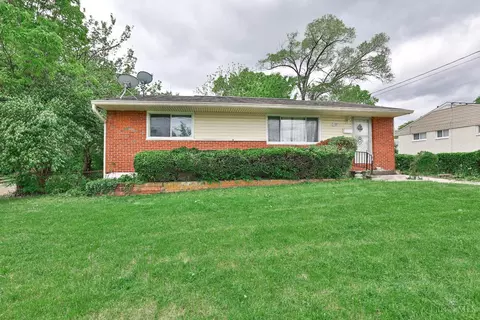 135 Brookhaven Ave, Woodlawn, OH 45215