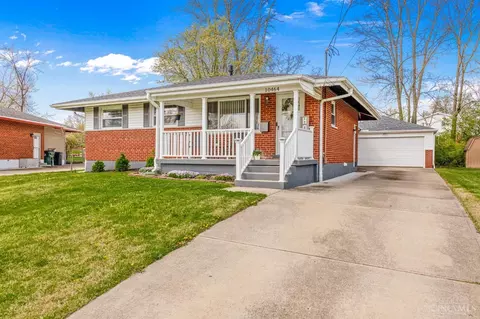 10464 Wintergreen Ct, Sharonville, OH 45241
