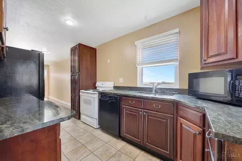 1697 Shawhan Rd, Morrow, OH 45152 photo 17