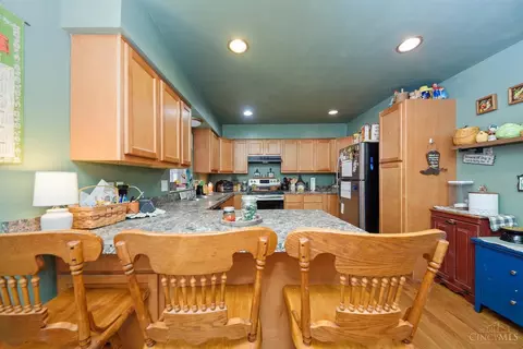 Kitchen - 280 Curry Dr, Williamsburg, OH 45176 photo 5 of 5