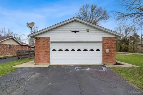 Exterior - 280 Curry Dr, Williamsburg, OH 45176 photo 6 of 6