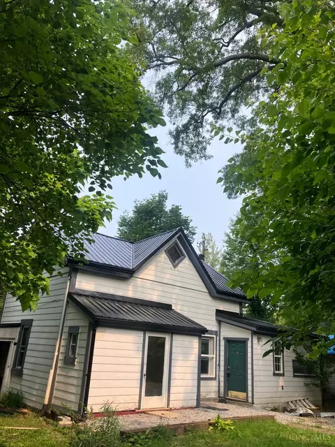 443 Main St, Georgetown, OH 45121 photo 3