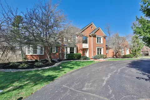 10647 Deerfield Rd, Montgomery, OH 45242