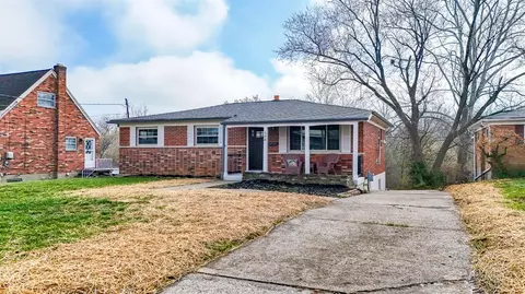 568 Libbejo Dr, Cincinnati, OH 45233