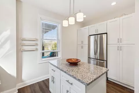 2881 Dirheim Ave, Cincinnati, OH 45211 photo 14