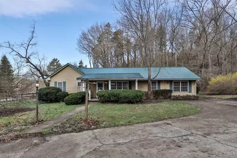 2444 Corwin Rd, Oregonia, OH 45054