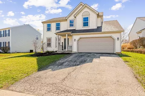 6121 Weber Oaks Dr, Loveland, OH 45140