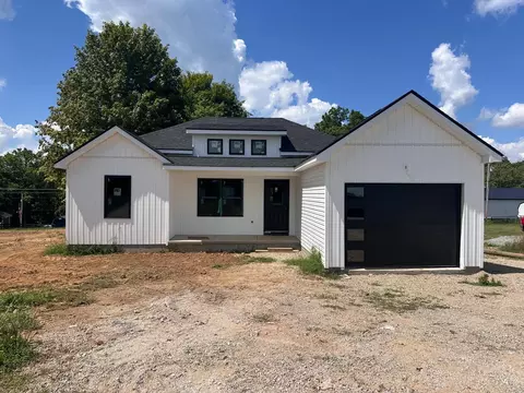 6609 Fascination Way, Hillsboro, OH 45133