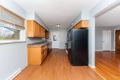 Kitchen - 458 Craig Rd, Cincinnati, OH 45244 photo 1 of 5