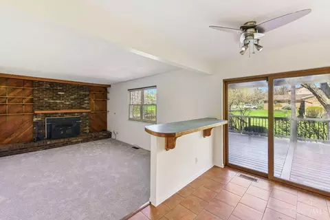 1698 Lockbourne Dr, Cincinnati, OH 45240 photo 7
